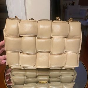 Bottega Veneta chain cassette